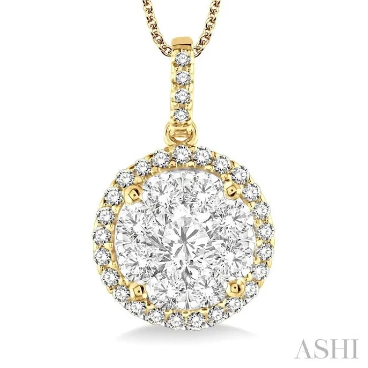 1 1/2 Ctw Lovebright Round Cut Diamond Pendant in 14K Yellow and White Gold with Chain